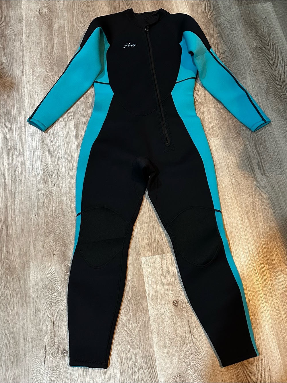 Hevto Women 3/2mm Neoprene Wet Suit Keep Warm in Cold Water for Surfing Swimming